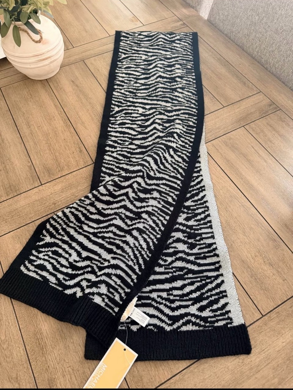 Michael Kors Scarf